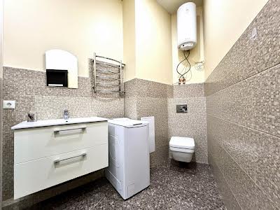квартира за адресою Академіка Глушкова просп., 9-Д