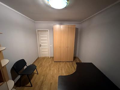 квартира по адресу Миколы Бажана просп., 26