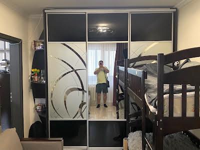 квартира за адресою Романа Шухевича просп. (Генерала Ватутіна), 24-А
