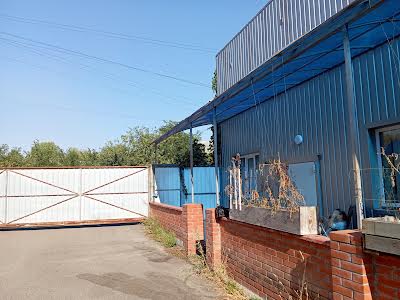коммерческая по адресу с. Погребы, Столична, 3 б