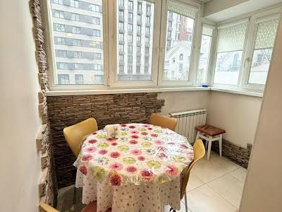 квартира за адресою Антоновича вул. (Горького), 88