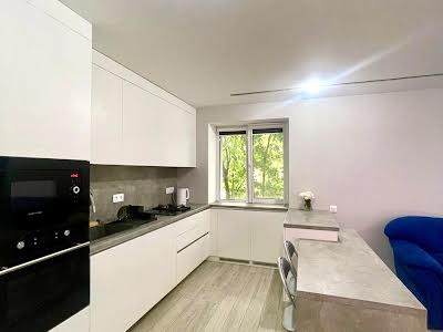 квартира за адресою Пилипа Орлика просп., 17