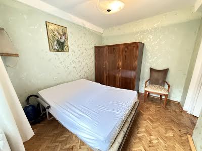 квартира за адресою Шолом-Алейхема вул., 13