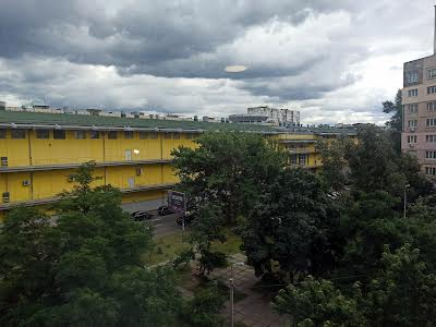квартира по адресу Оболонский просп., 13