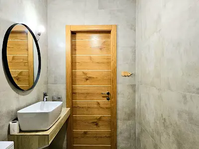 будинок за адресою 9-та Лінія вул., 21