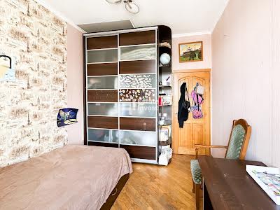 квартира по адресу Кравцова, 4