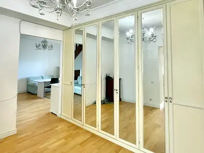 квартира за адресою Олександра Кониського вул., 52/58