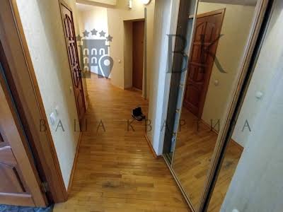 квартира по адресу Миколы Бажана просп., 26