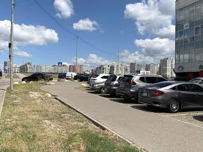 квартира за адресою Олександра Мишуги вул., 14