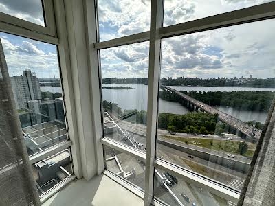 квартира по адресу Днепровская набережная ул., 1