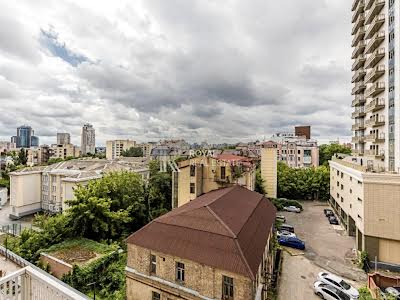 квартира за адресою Бульварно-Кудрявська вул. (Воровського), 15а