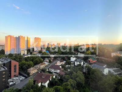квартира за адресою Костанайська вул., 13