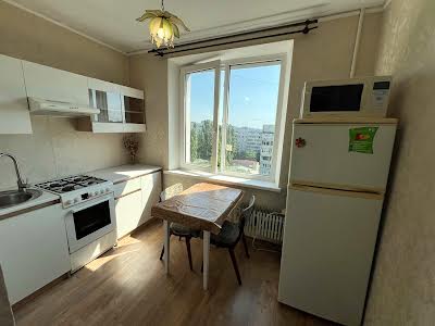 квартира по адресу Победы просп., 67