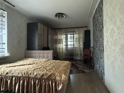 квартира по адресу Олега Мудрака ул. (Генерала Наумова), 37А