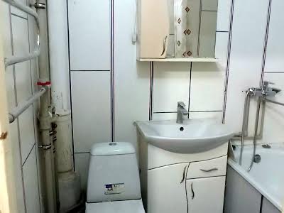 квартира за адресою Наталії Ужвій вул., 88