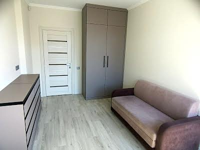 квартира за адресою Європейського Союзу просп. (Правди), 43