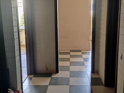 квартира за адресою Михайла Грушевського вул., 9