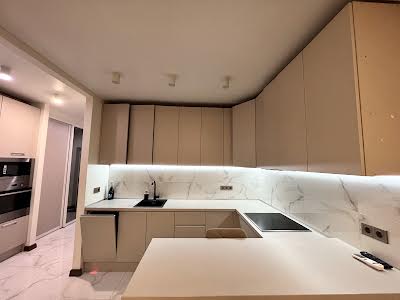 квартира по адресу Киев, Драгоманова ул., 2-Б