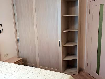 квартира за адресою Регенераторна вул., 4к10