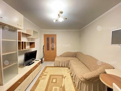 квартира по адресу вулиця 23-го Серпня, 39