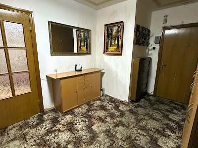 квартира за адресою Драгоманова вул., 3-В