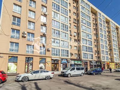 квартира по адресу Героев Небесной Сотни просп., 26/14