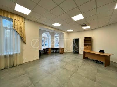 комерційна за адресою Київ, Михайла Грушевського вул., 34/1
