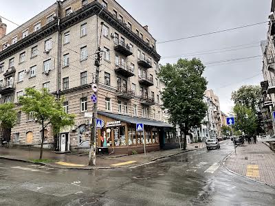 квартира по адресу Александра Конисского ул., 83/85