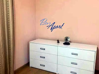 квартира за адресою Тополева вул., 6
