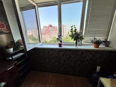 квартира за адресою Миколи Закревського вул., 11