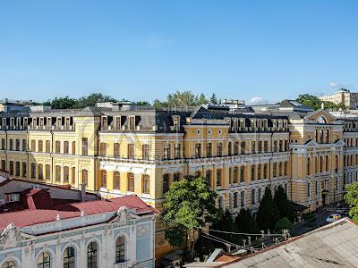 квартира за адресою Гоголівська вул., 14