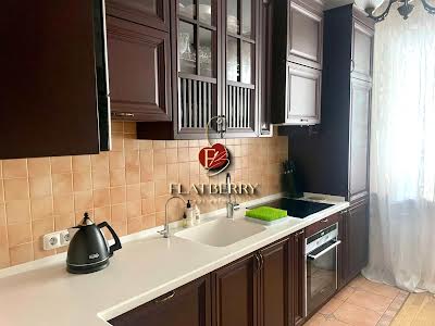 квартира за адресою Старонаводницька вул., 4-Б