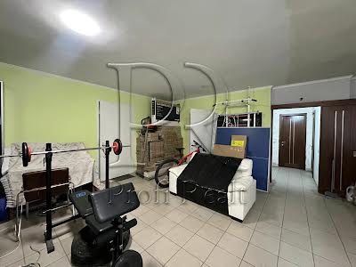 комерційна за адресою Лук'янівська вулиця, 21Б
