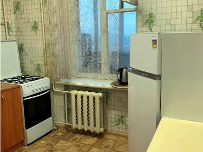 квартира за адресою Максима Берлинського вул., 25