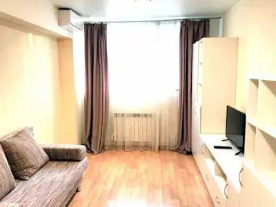 квартира за адресою Машинобудівна вул., 10