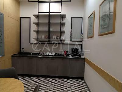 коммерческая по адресу Братів Чучупаків ул. (Смольная), 9