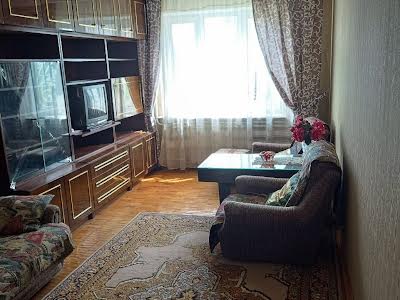 квартира по адресу Киев, Олега Мудрака ул. (Генерала Наумова), 33