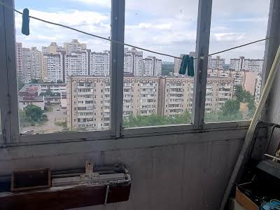 квартира по адресу Червоной Калины просп. (Владимира Маяковского), 7