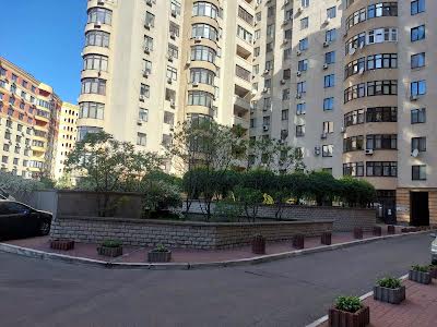 квартира за адресою Дмитрівська вул., 69