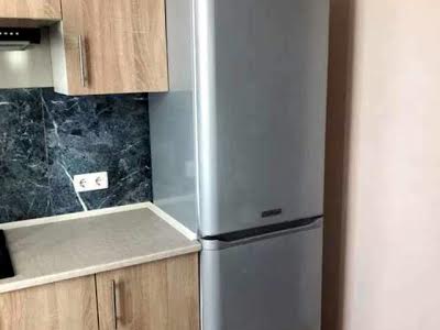 квартира за адресою Студентська вул., 11