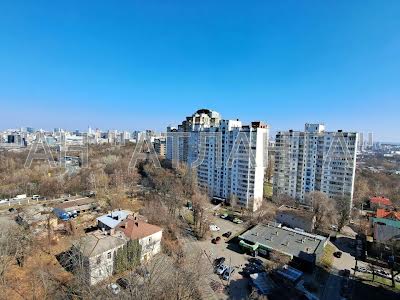 квартира за адресою Клінічна вул., 23/25