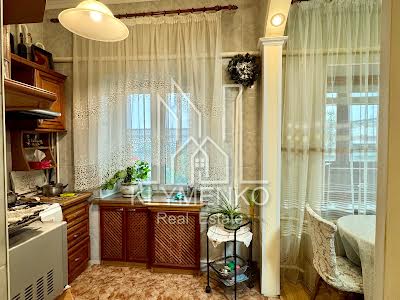 квартира по адресу Сулеймана Стальского ул., 4