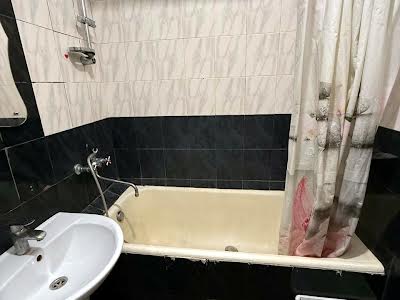 квартира за адресою Авіаконструктора Антонова вул., 12