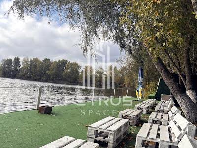 квартира за адресою Софії Русової вул., 3