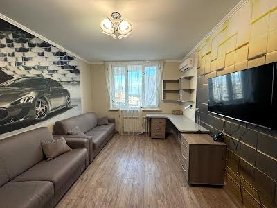 квартира по адресу Бориса Гмыри ул., 4
