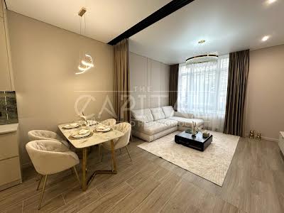 квартира за адресою Київ, Річкова вул., 4