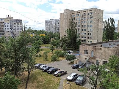 квартира за адресою Юрія Шумського вул., 8-А
