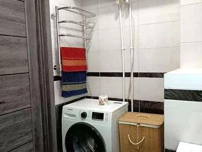 квартира за адресою Зернова вул., 47