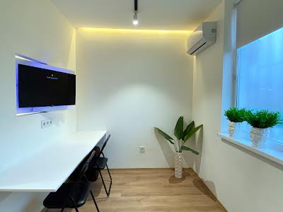 квартира за адресою Пшенична, 37