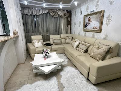 квартира за адресою Вадима Гетьмана вул., 1-Б
